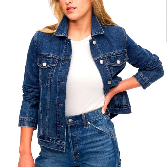 GAP Jackets & Blazers - GAP S jean jacket denim waist wash rocker comfy